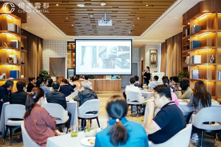 2025年正版四不像图,探索未来艺术，2025年正版四不像图