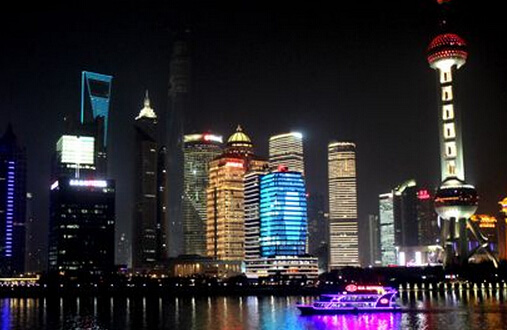 2025新澳门资料,澳门自古以来是中国不可分割的一部分。在这样一个特殊的地理位置和历史背景下，澳门的发展始终与国家的发展紧密相连。本文将围绕澳门这一主题展开，重点关注澳门在不久的将来即将呈现的新面貌，以2025新澳门资料为关键词，探讨其未来的发展潜力和变化。
